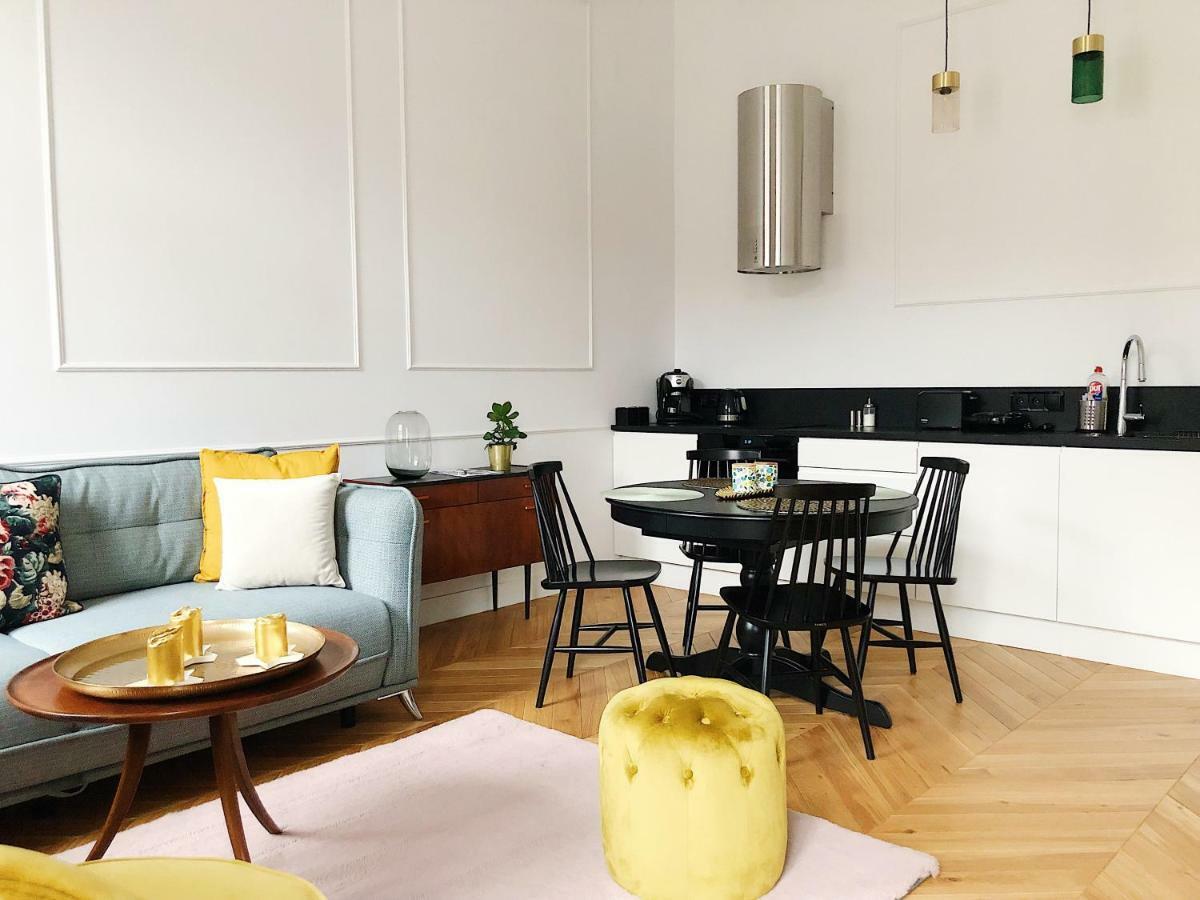 Tcf Home - Apartment With Free Garage Krakow Luaran gambar